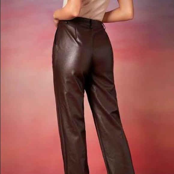 Glamorous - Picture 4 of 5